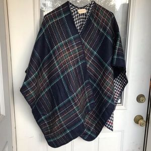 ModCloth reversible Poncho (NWOT)